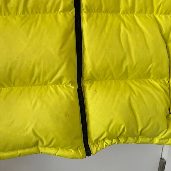 North Face Puffer Coat - Picture 4 of 6